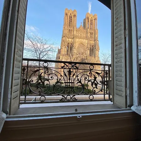 By Le Parvis Apartment Reims Exterior photo